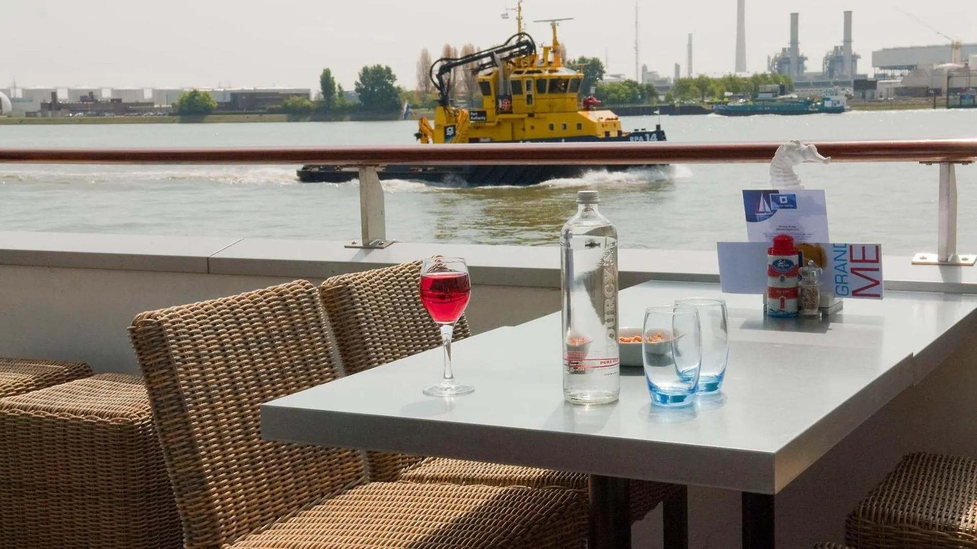 ****  Delta Hotel Vlaardingen Netherlands